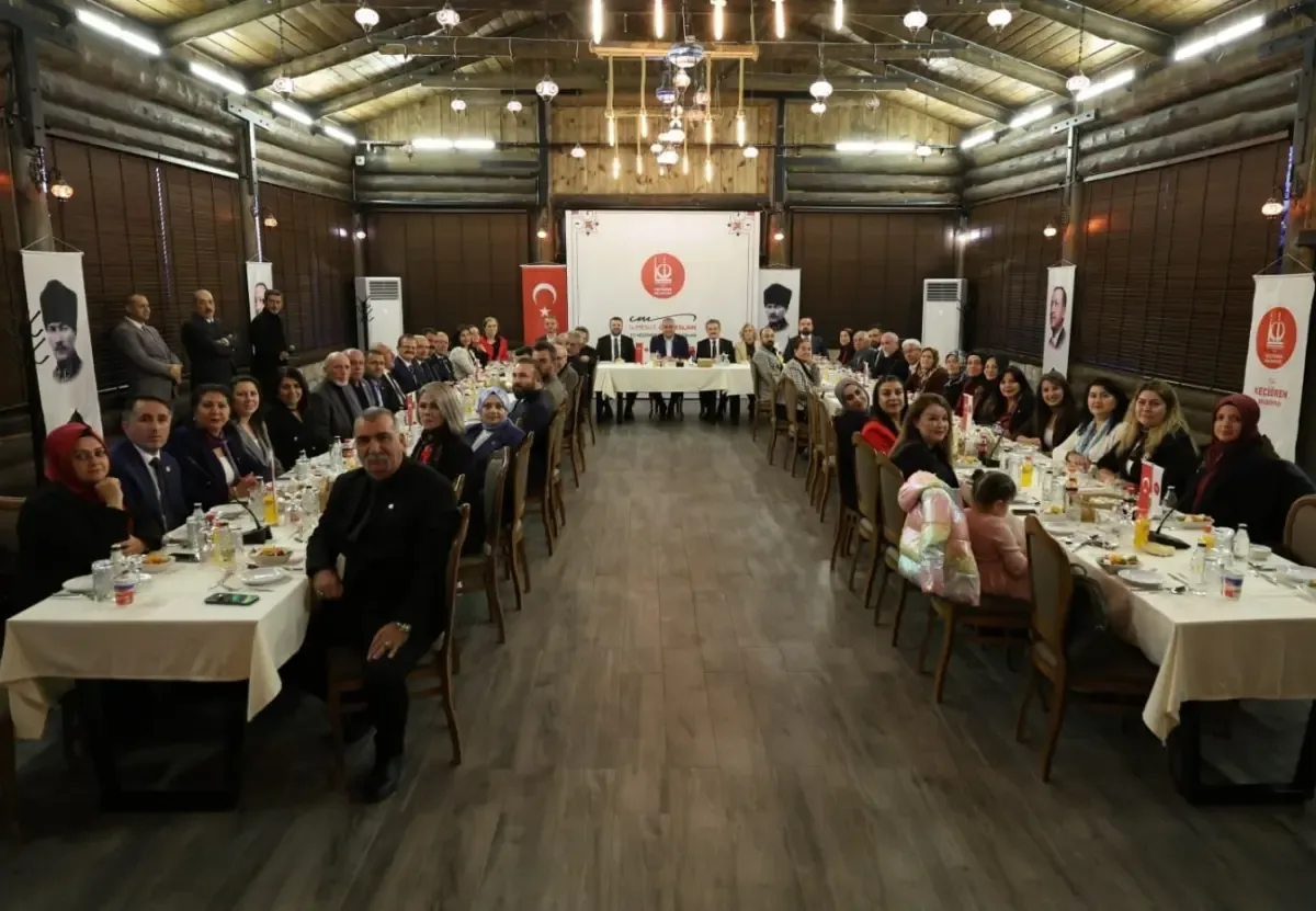 Keçiören'de muhtarlar bir araya geldi